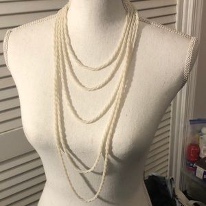 VINTAGE NECKLACE